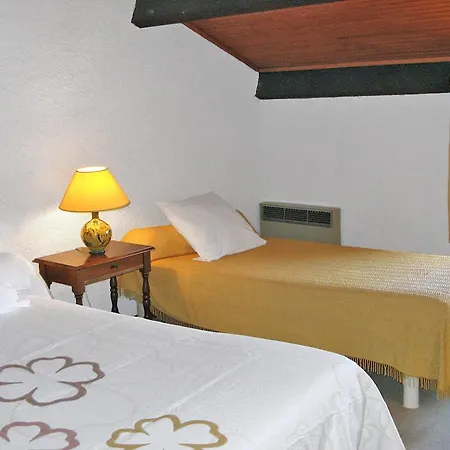 Marie Diane 135s Holiday home *